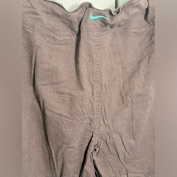 Women’s Nike Sustainable Bamboo Cotton Capri Drawstring Summer Hiking Pants Sz M - Picture 4 of 7